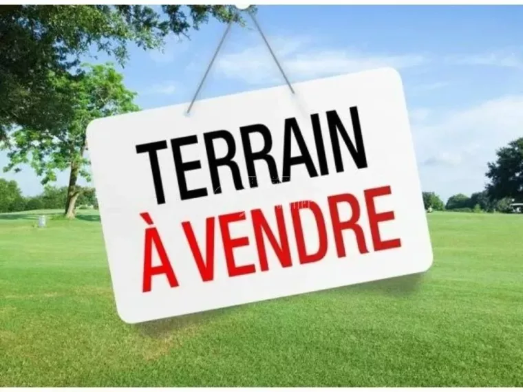 Terrain constructible à Longwy  dans une rue très calme