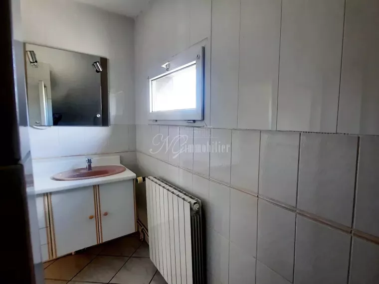 Maison  jumelée 2  chambres avec garage  de 45m² à Thionville