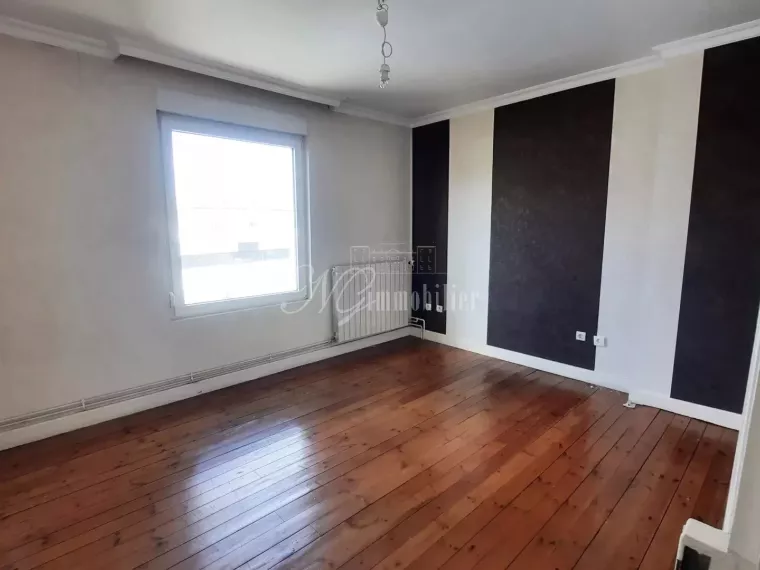 Maison  jumelée 2  chambres avec garage  de 45m² à Thionville