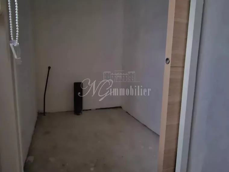 Maison jumelée de 78 m² habitables avec jardin et terrasses à Tucquegnieux (F-54)