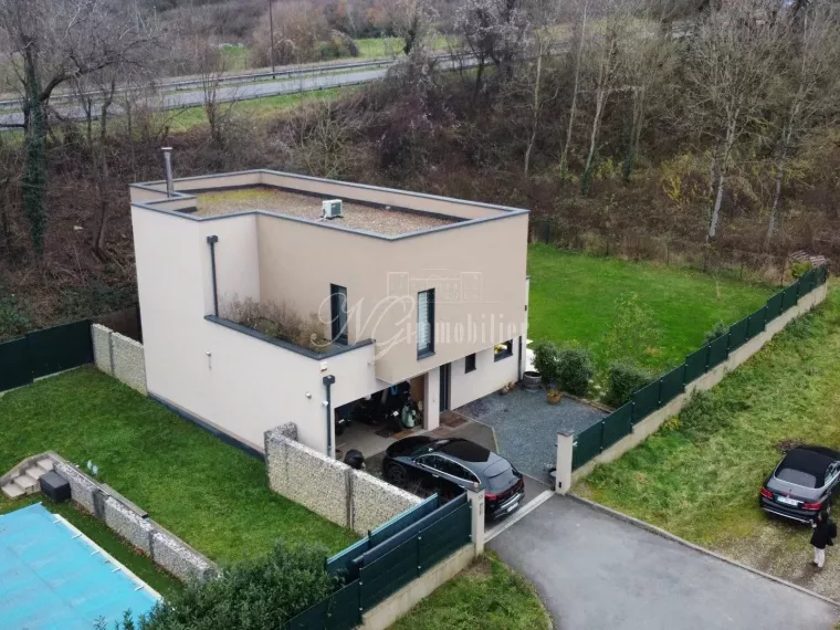 Maison individuelle de 164 m² sous garantie décénale à Guentrange (F-57)