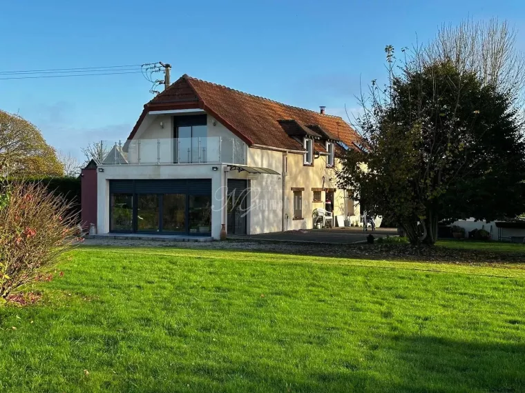 Une charmante maison ancienne dans un hameau proche de L’Aigle.